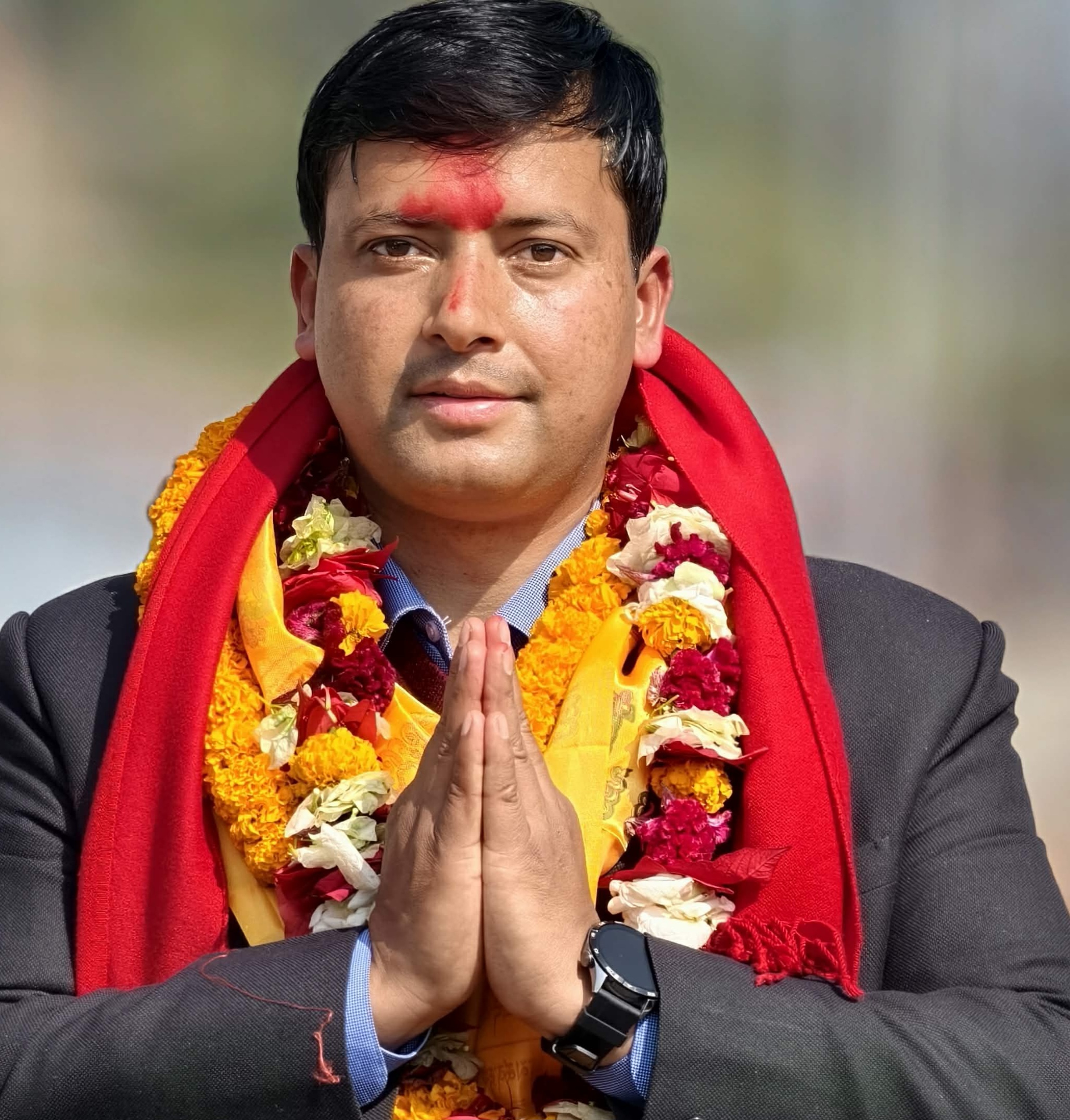 शुभेच्छुक र मतदातासँग प्रत्यक्ष संवाद बढाउँदै महेश बर्तौला, मध्यवर्ती र भूमिको समस्या नीतिमै सुधार गरेर सुल्झाउने प्रतिबद्धता