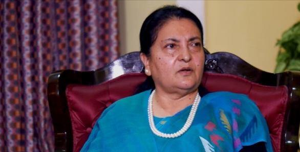 ओलि र लेखक पक्राउ प्रति पूर्व राष्ट्रपति भण्डारीको कडा आपात्ति